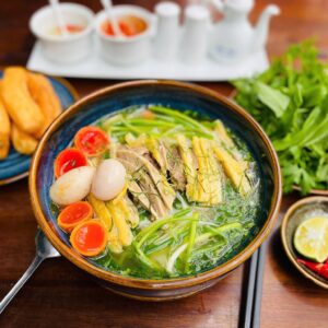 Phở gà tiến vua đặc biệt
